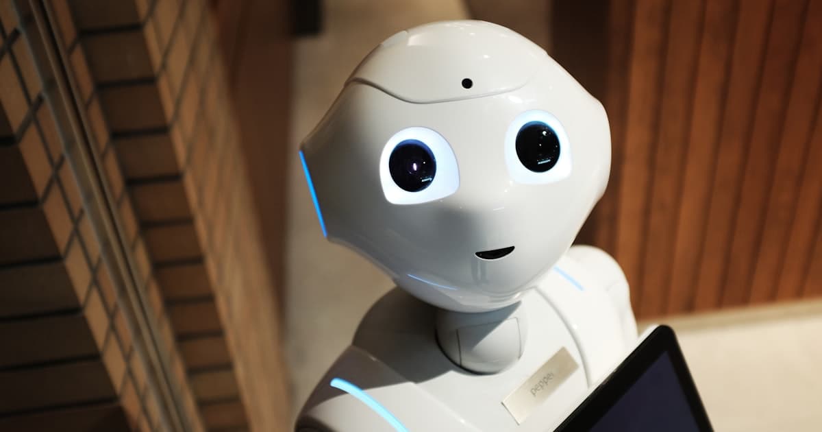RentAHuman: The Dystopian App Where AI Agents Hire People (And Why Creators Are Losing It)